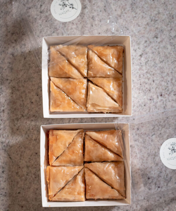 Caja de 8 Baklavas de Nuez